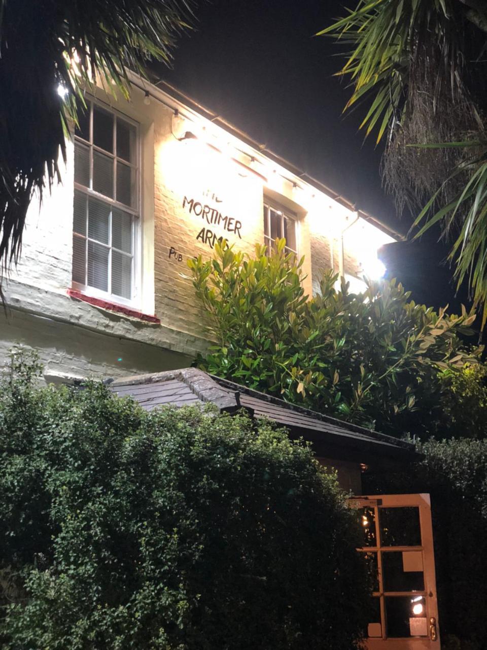 The Mortimer Arms (Adults Only) Romsey Esterno foto